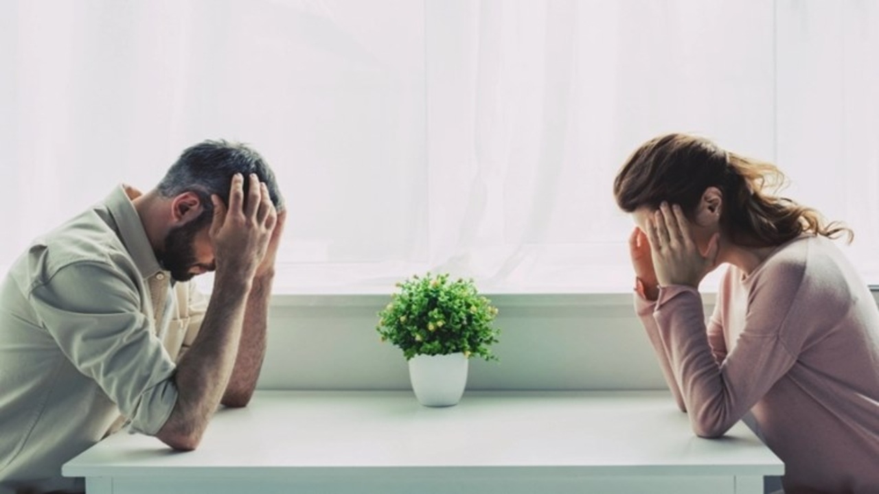 Regra dos 6 meses: veja como sobreviver ao período inicial de crise no relacionamento